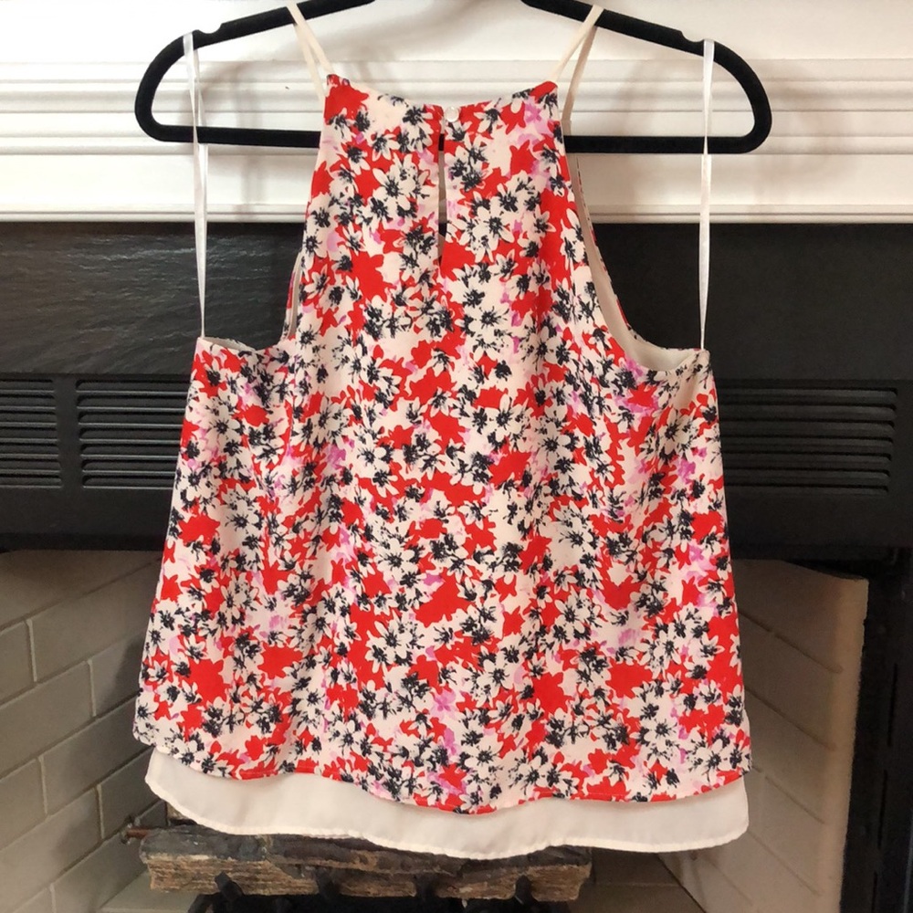 Floral layered look, take top, like new, red, cream, black, pink sz L - Picture 4 of 6